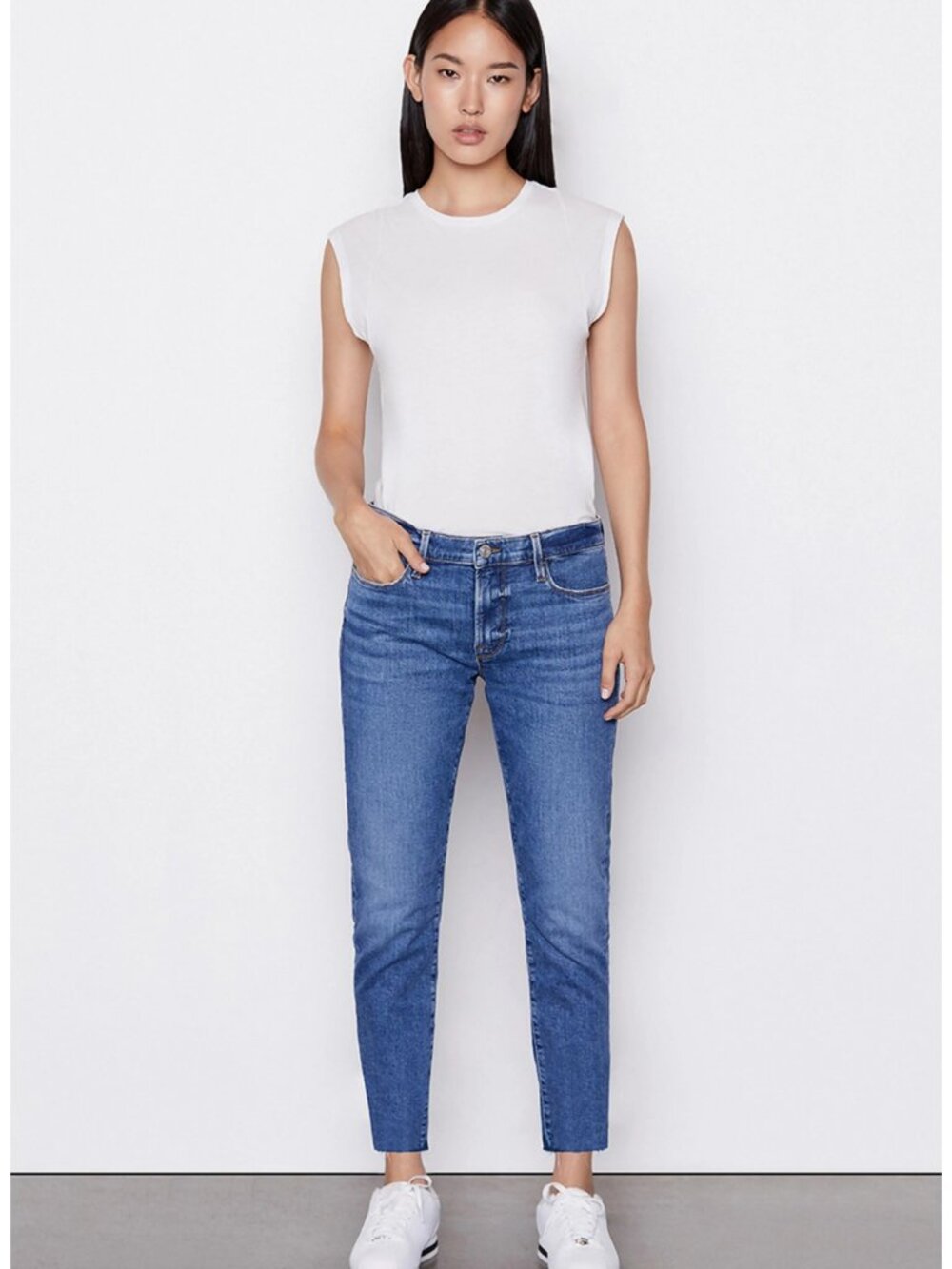 FRAME Le Garcon Slim Boyfriend Jeans Blue Gratitude Raw Hem LGJRA785 Sz 30 - Picture 3 of 13